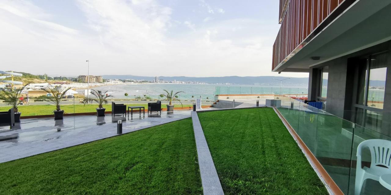 Апартамент У Моря В К-С Paradiso В Г. Несебър Apartamento Exterior foto